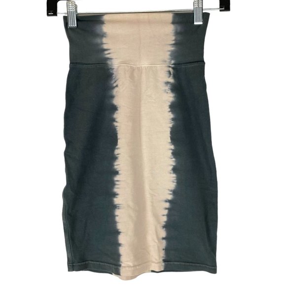 5/$25 Wilfred (Aritzia) Grey/Cream Tie Dye Bodycon Mini Skirt - Picture 1 of 7